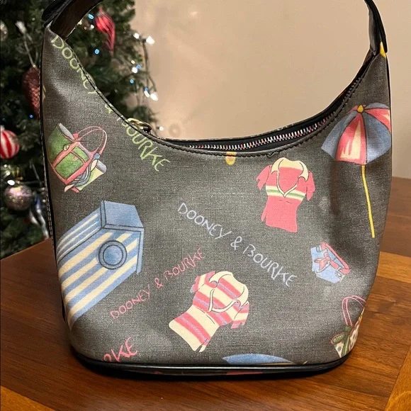 Dooney & Bourke Black Hobo Bag with Colorful Design, new! Very cute bag - Picture 2 of 11